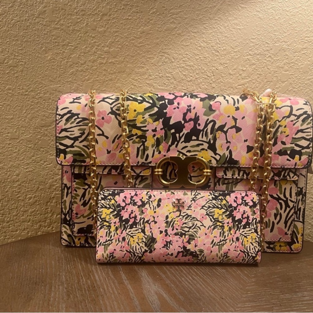 🌸Tory Burch Gemini Link Shoulder Bag with Matching Wallet - Picture 3 of 7